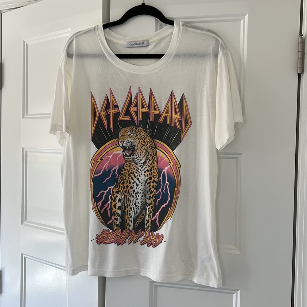 Daydreamer Def Leopard T-shirt 🐆